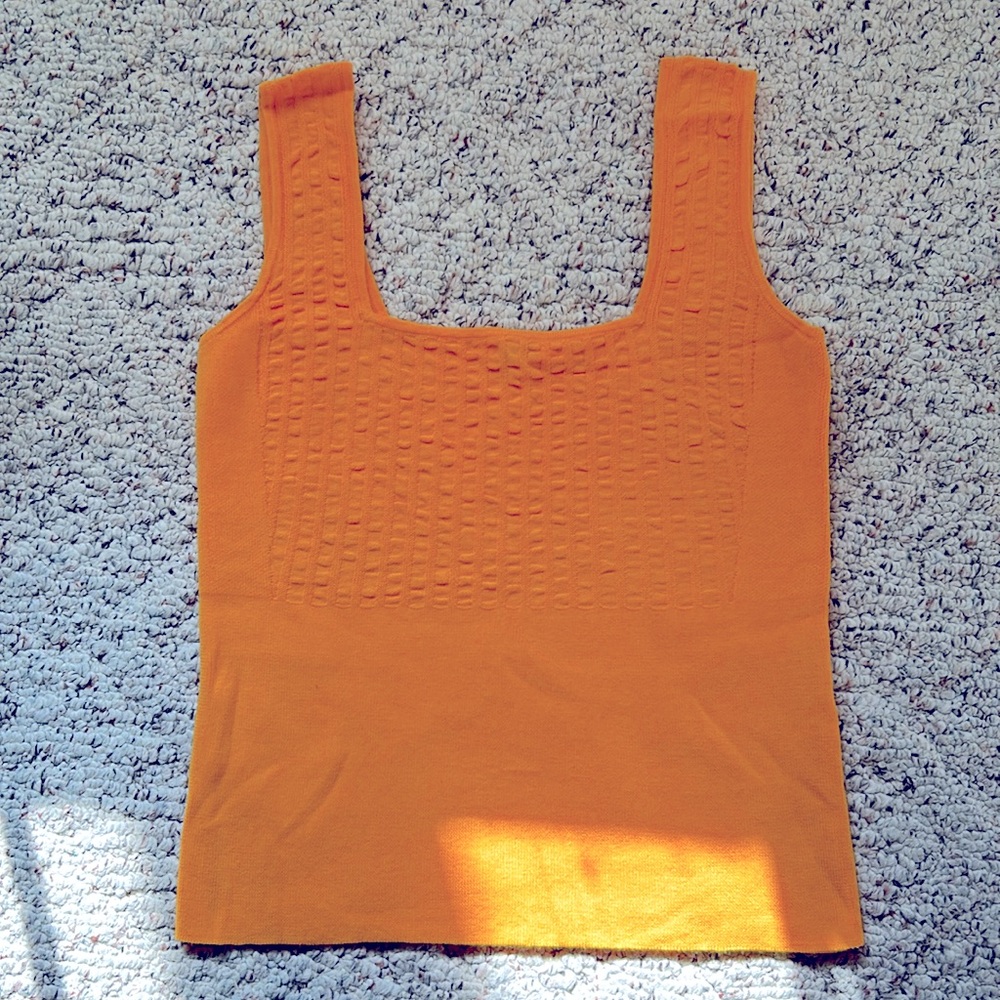 Uniqlo U square neck tank